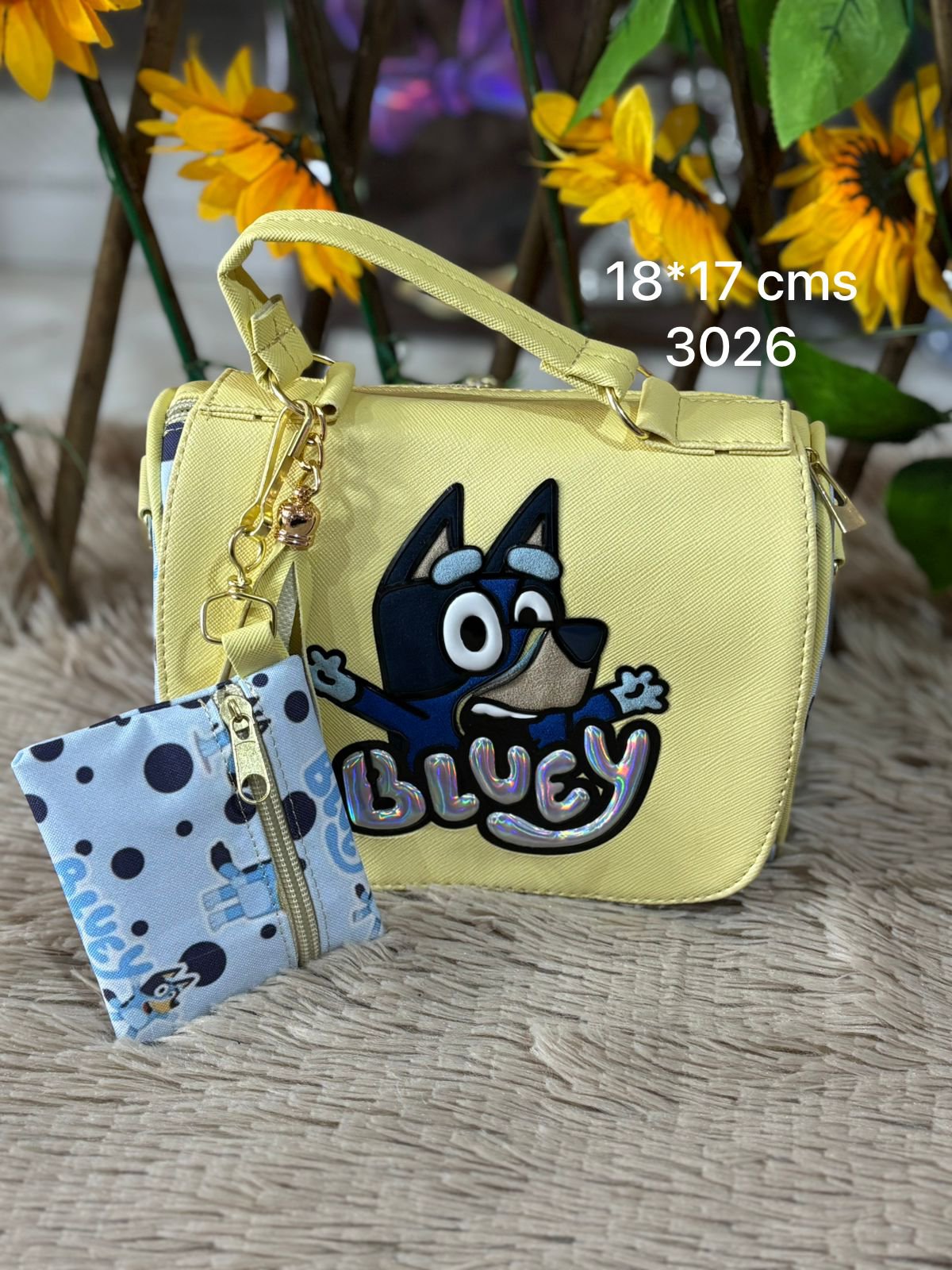 2026/03/1000005122.jpg crossbody bluey - Imagen 1
