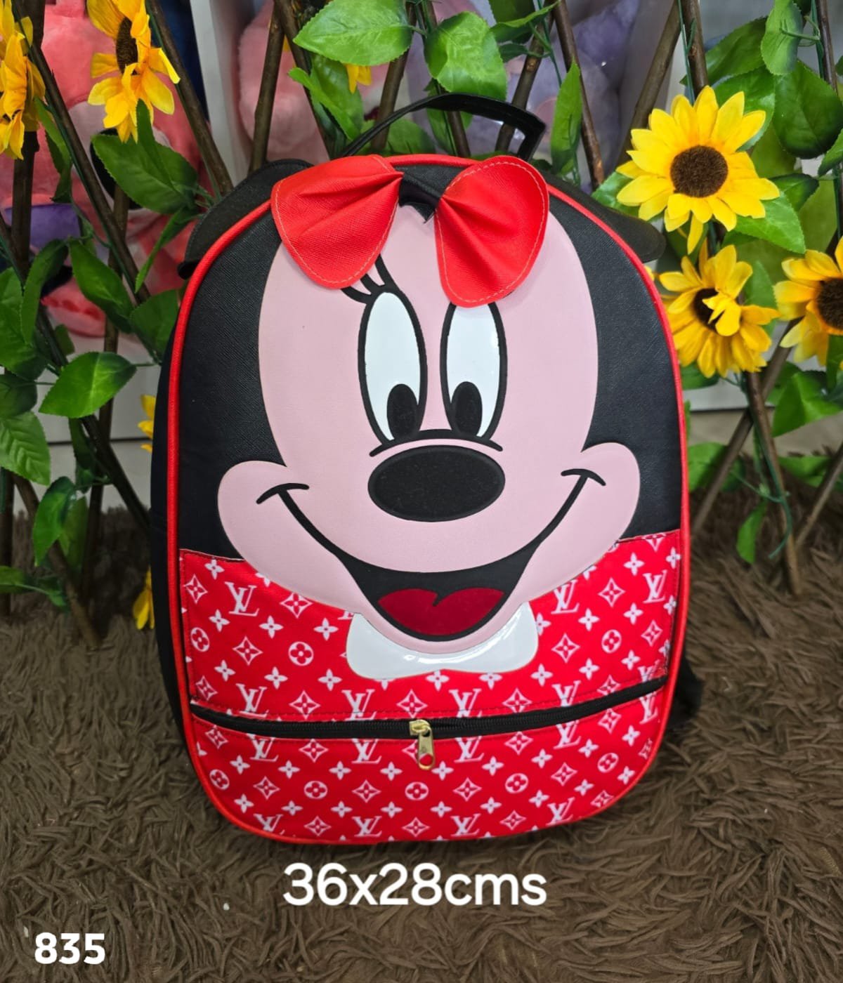 2026/03/1000005883.jpg mochila jumbo Minnie - Imagen 1