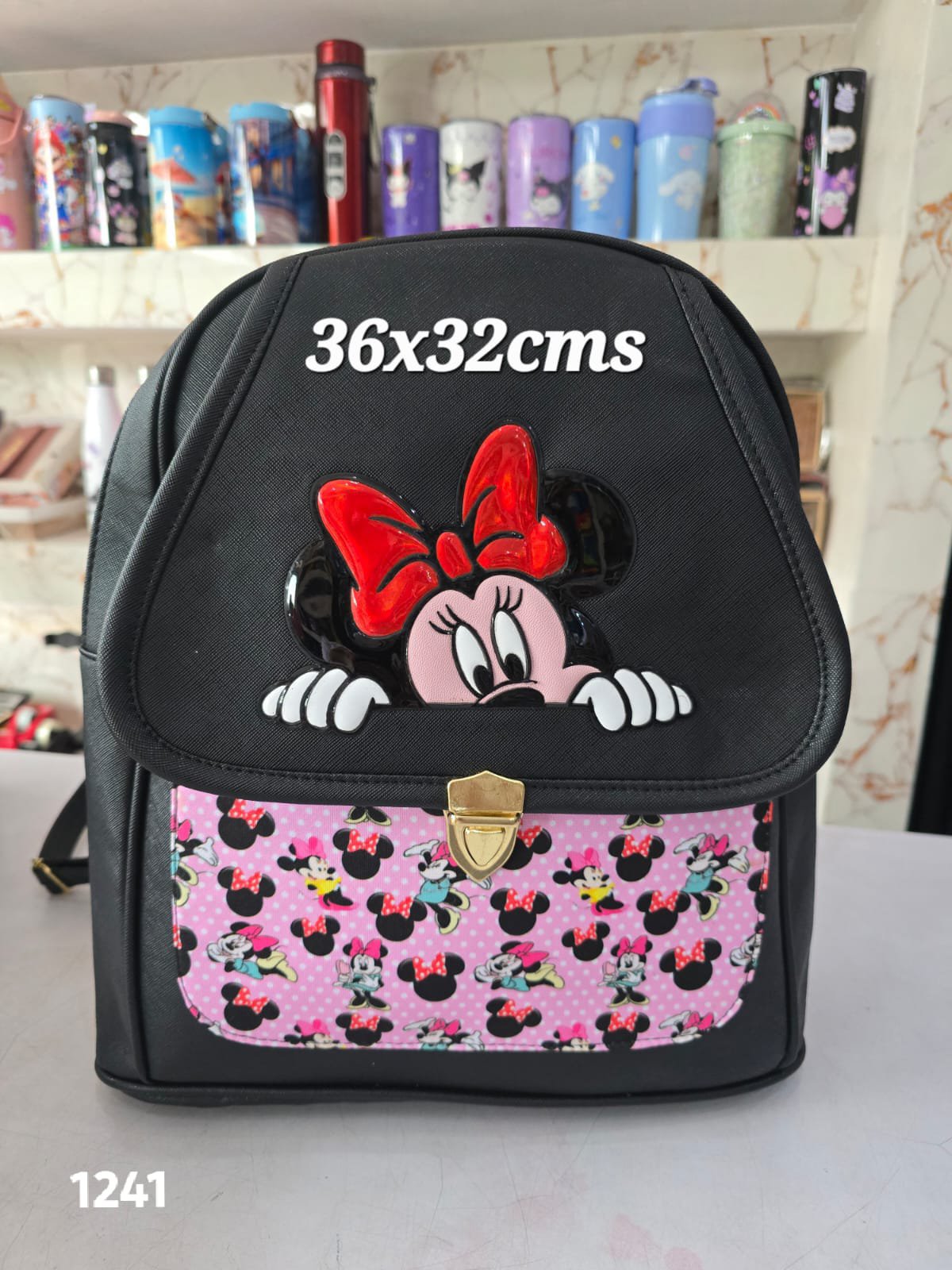 2026/03/1000006092.jpg mochila broche Minnie - Imagen 1