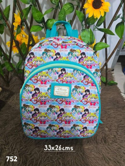 mochila tela placa seilor moon