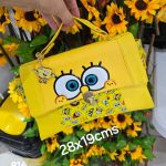 cartera ovalada bob