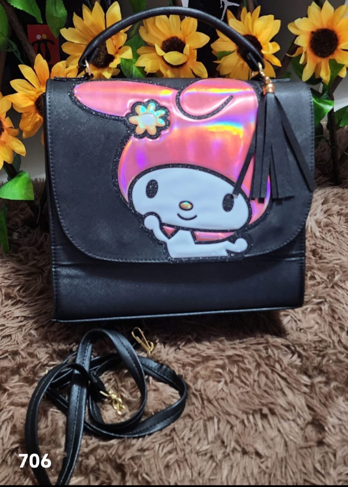 2026/03/1000006575.jpg cartera mochila cuadrada MELODY - Imagen 1