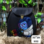 cartera mochila intensamente