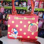 cartera blanca nieves